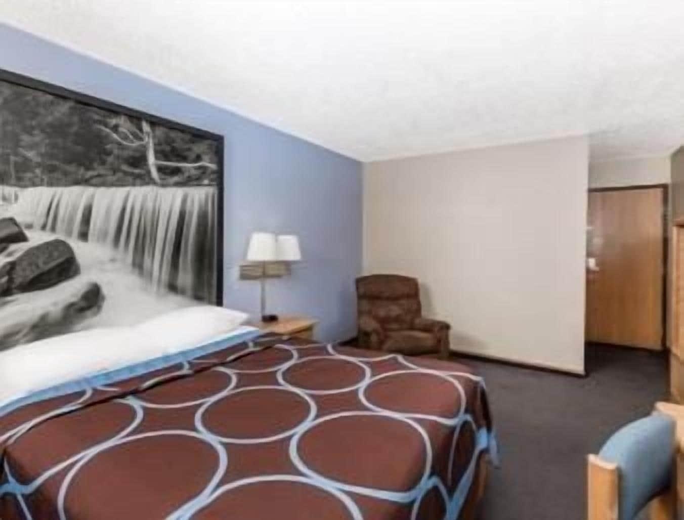 Super 8 By Wyndham Manhattan Ks Esterno foto